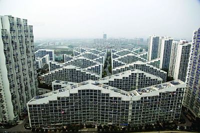 “怪楼盘”远看就像波浪，错落有致。图片来自网络